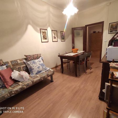 Ex Ostu Impero: Vino, Tartufo Ed Ospitalita Apartment La Morra Ngoại thất bức ảnh