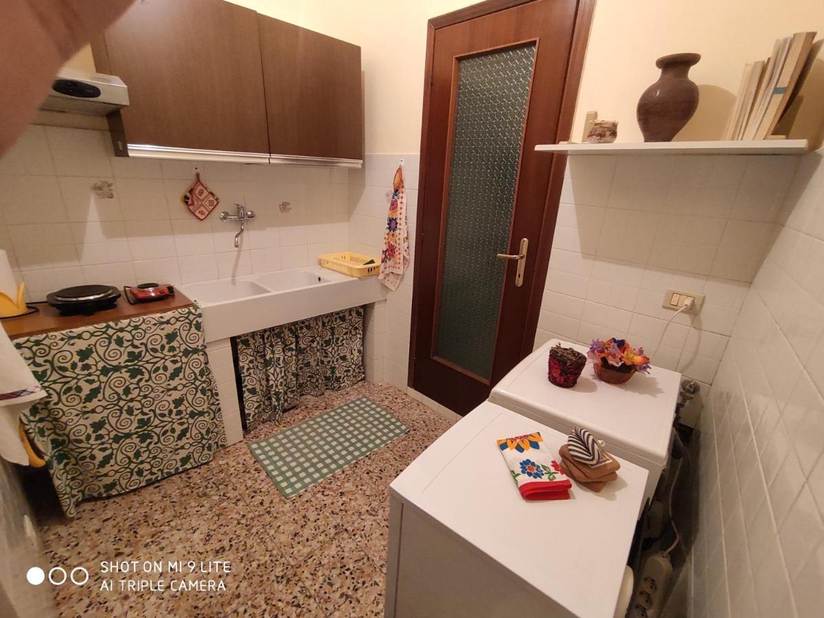 Ex Ostu Impero: Vino, Tartufo Ed Ospitalita Apartment La Morra Ngoại thất bức ảnh